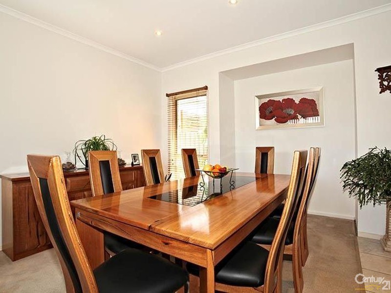 16 Tiller Lane, Patterson Lakes VIC 3197