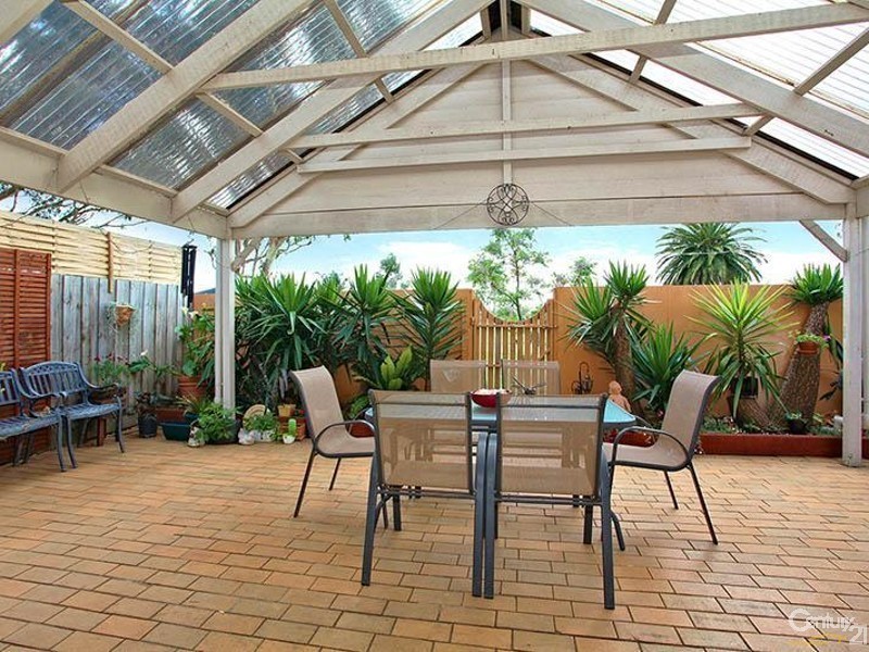 16 Tiller Lane, Patterson Lakes VIC 3197