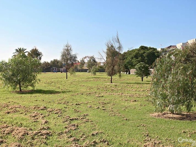 16 Tiller Lane, Patterson Lakes VIC 3197