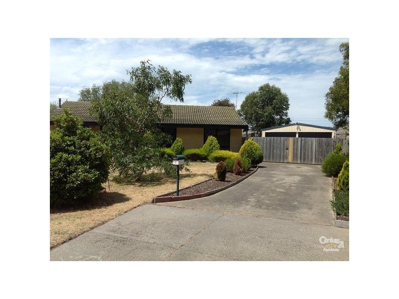 7 Adelong Court, Patterson Lakes VIC 3197