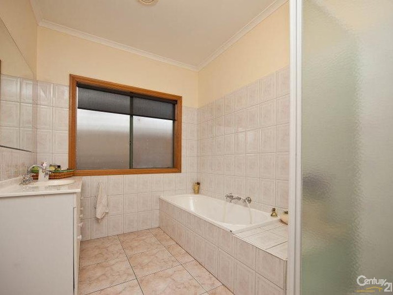 41 Elms Road, Bangholme VIC 3175
