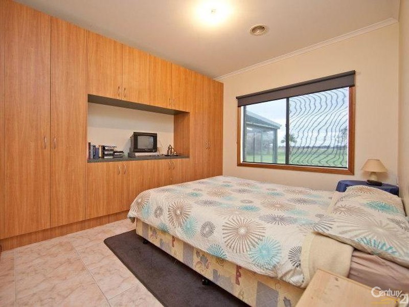 41 Elms Road, Bangholme VIC 3175