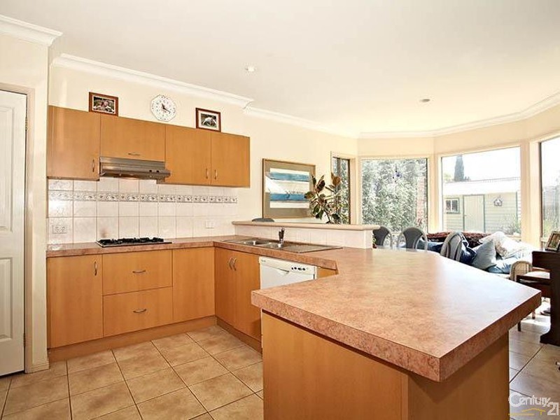 49 Branagan Dve, Aspendale Gardens VIC 3195