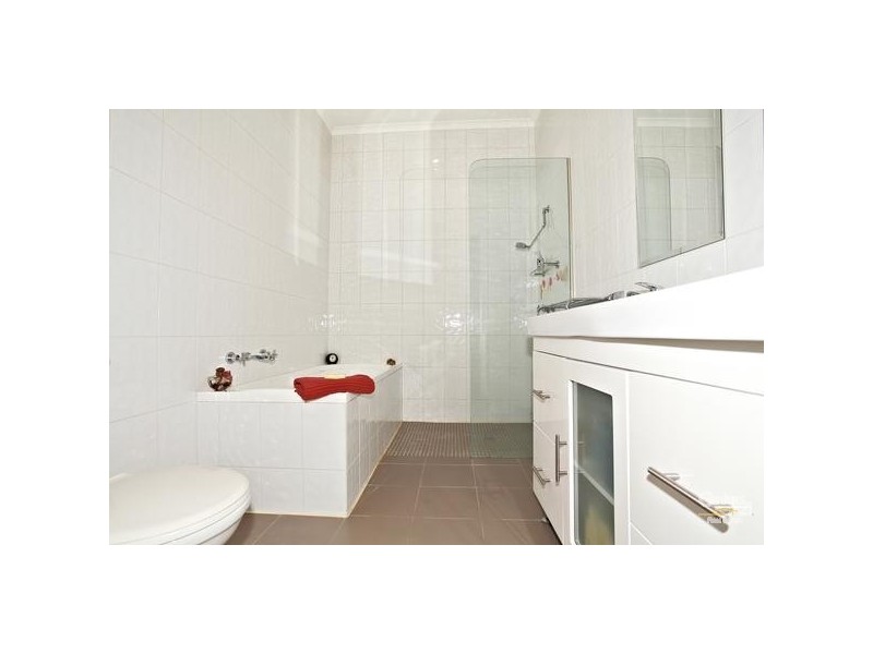 182 Old Wells Road, Seaford VIC 3198