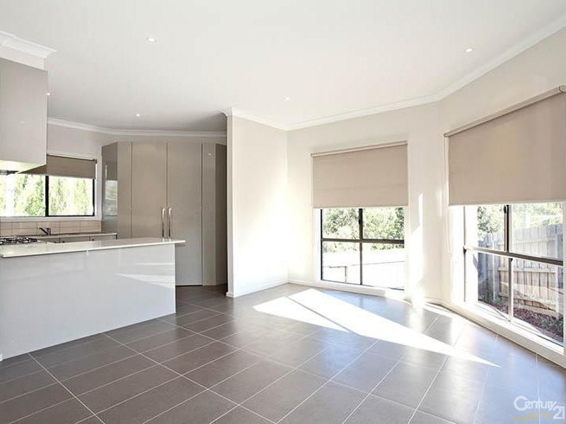 6 / 5 Serra Close, Langwarrin VIC 3910