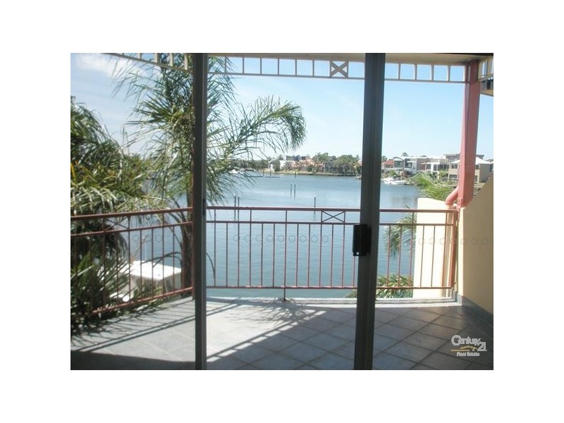 25/3 Inner Harbour Drive, Patterson Lakes VIC 3197