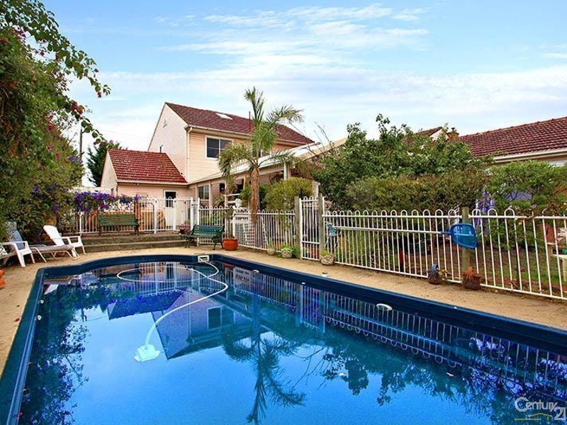 42 Nepean Highway, Seaford VIC 3198