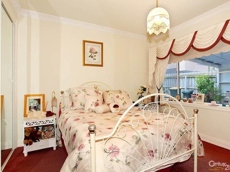 42 Nepean Highway, Seaford VIC 3198