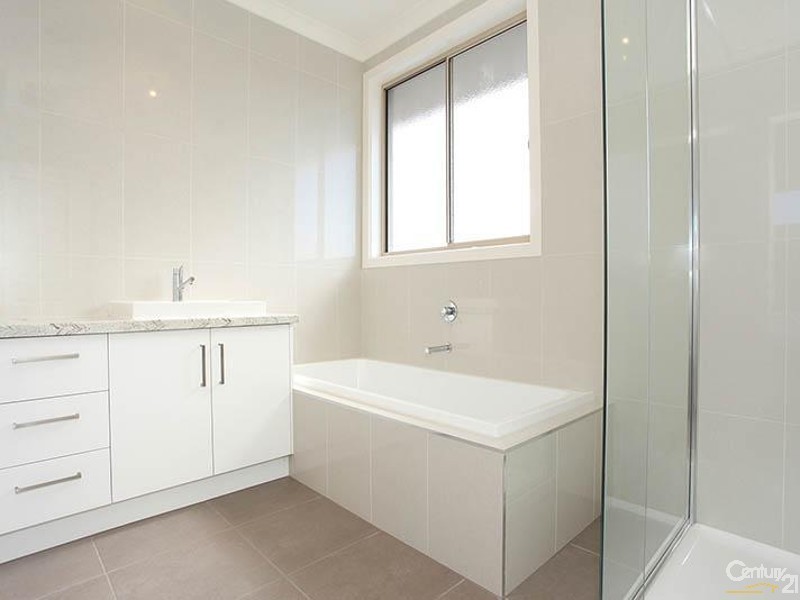 2/81 McLeod Road, Carrum VIC 3197