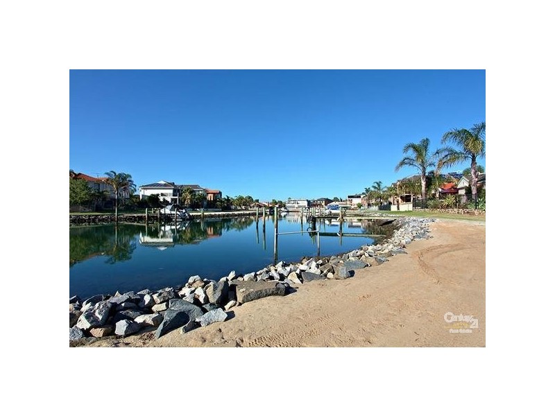 1/2 Schooner Bay, Patterson Lakes VIC 3197