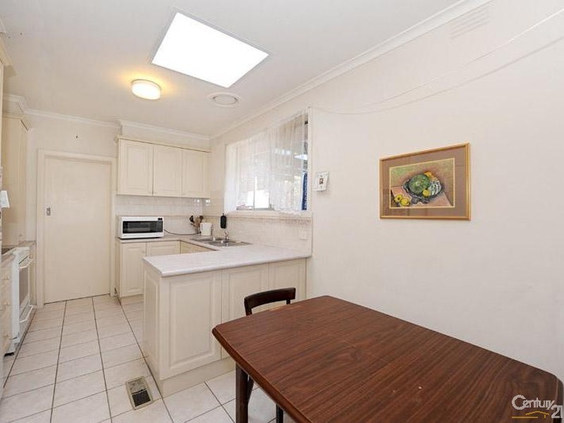 7 Taldra Crescent, Seaford VIC 3198