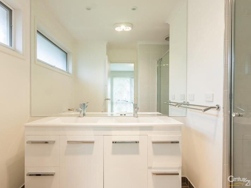 145 Gladesville Blvd, Patterson Lakes VIC 3197