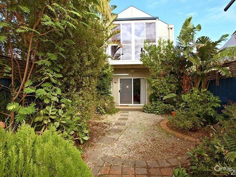 10 North Shore Drive, Patterson Lakes VIC 3197