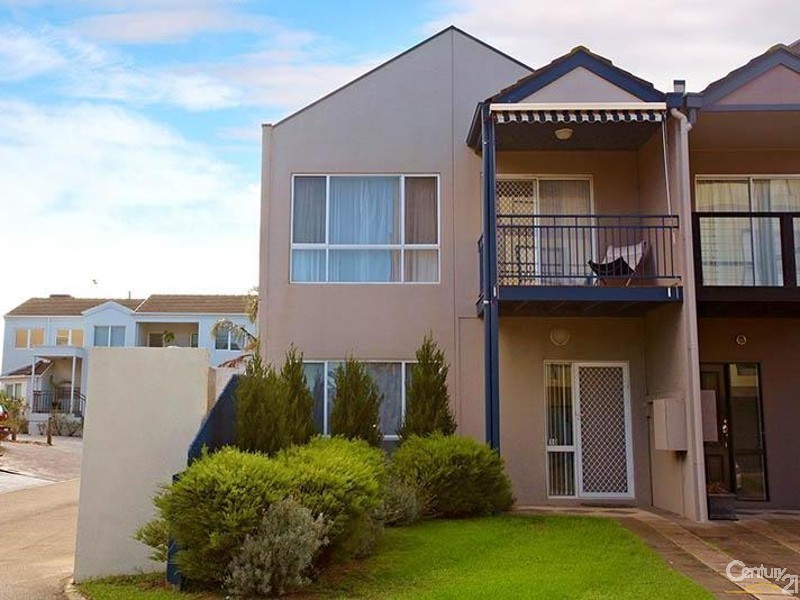 10 North Shore Drive, Patterson Lakes VIC 3197