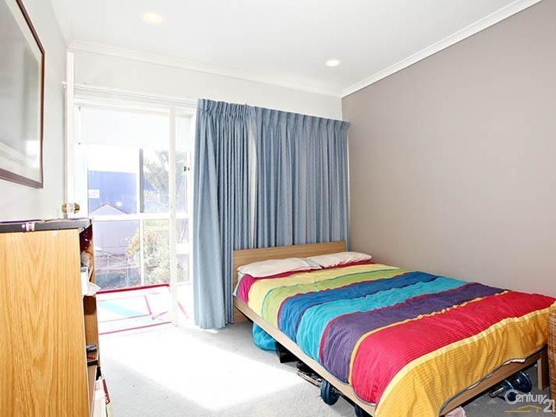 10 North Shore Drive, Patterson Lakes VIC 3197