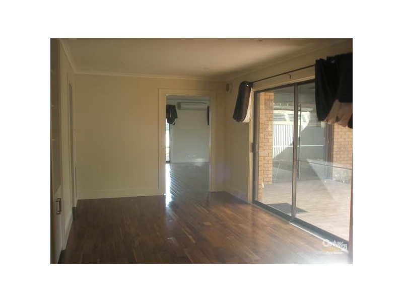 24 Legana Cres, Patterson Lakes VIC 3197