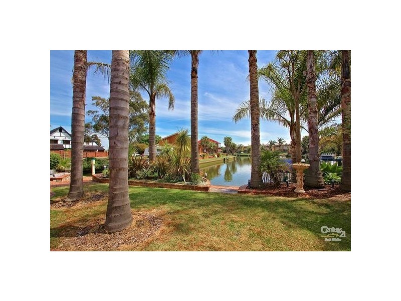 3 Mariners Island, Patterson Lakes VIC 3197