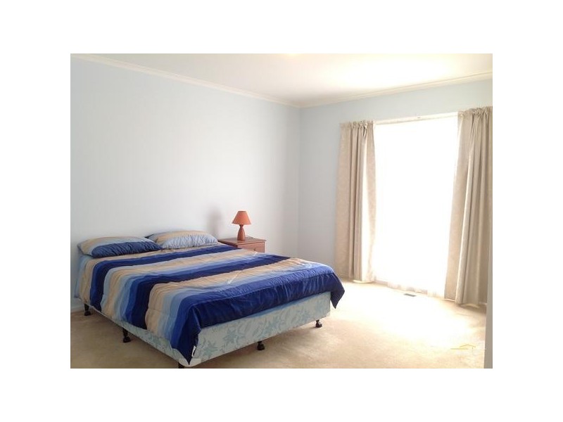 7 Lucy Pl, Carrum Downs VIC 3201