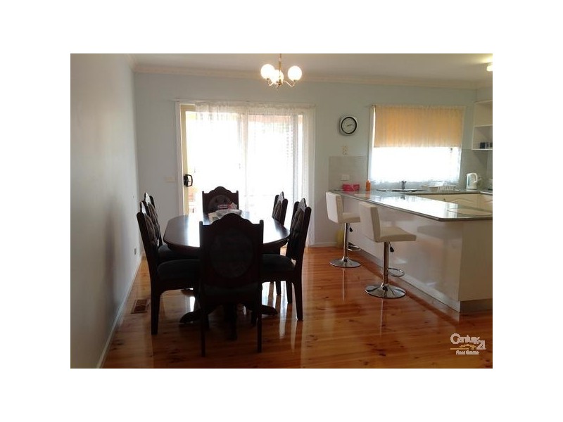 7 Lucy Pl, Carrum Downs VIC 3201