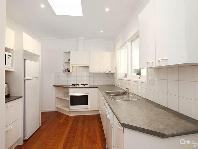 20 Clovelly Parade, Seaford VIC 3198