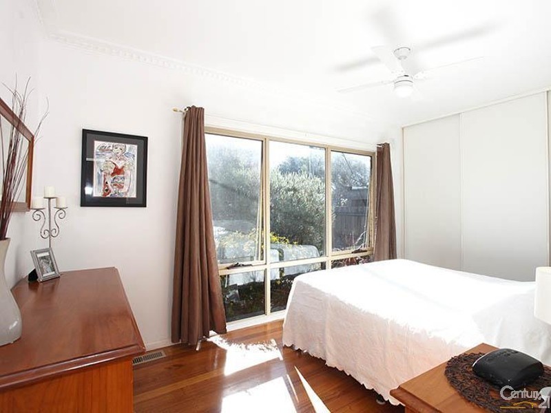 20 Clovelly Parade, Seaford VIC 3198