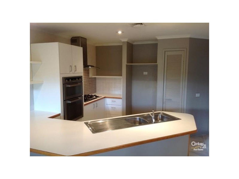 4/30-36 Glavesville Blv, Patterson Lakes VIC 3197