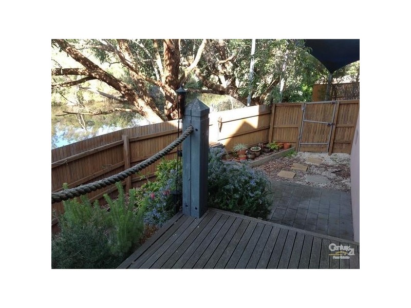 5/284 Nepean Hwy, Seaford VIC 3198