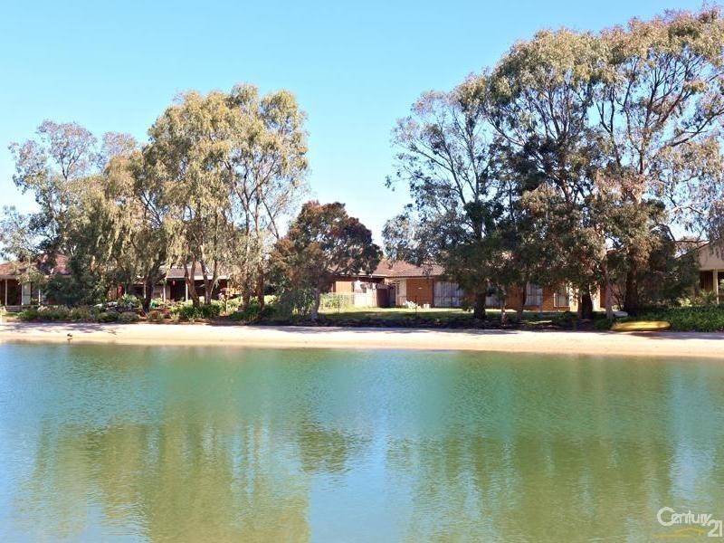 9 Gladesville Blvd, Patterson Lakes VIC 3197