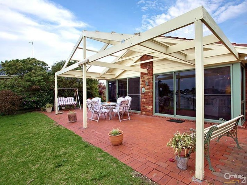 1 Swallow Court, Patterson Lakes VIC 3197