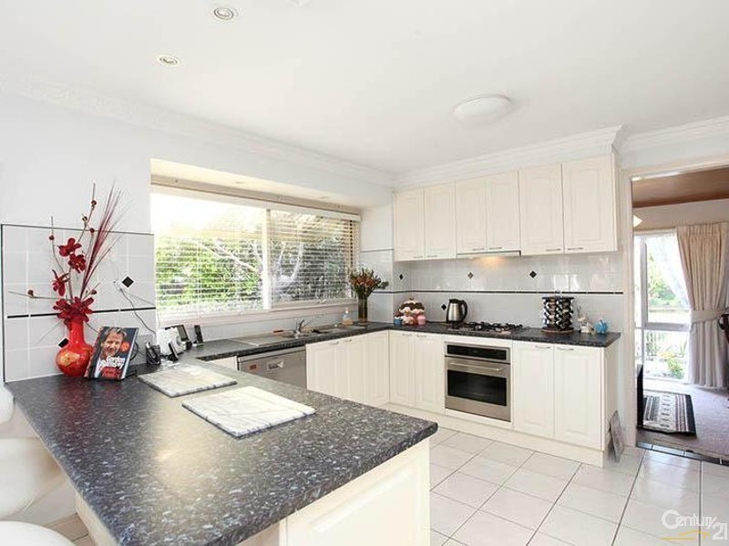 106 Palm Beach Dve, Patterson Lakes VIC 3197