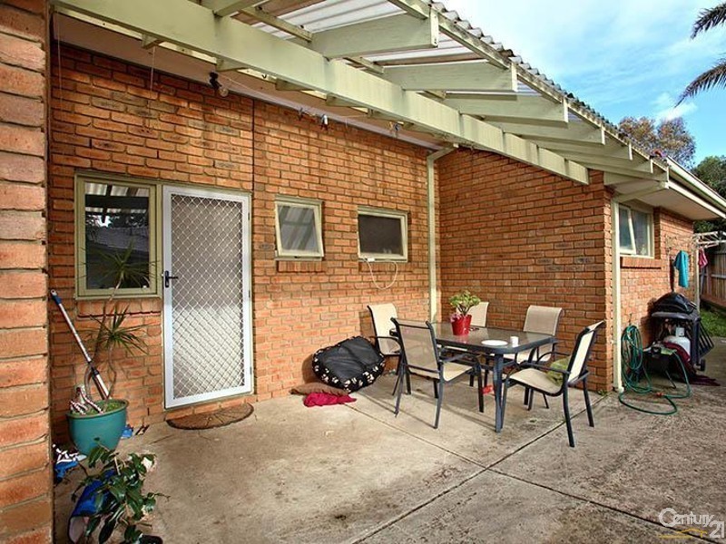 106 Palm Beach Dve, Patterson Lakes VIC 3197