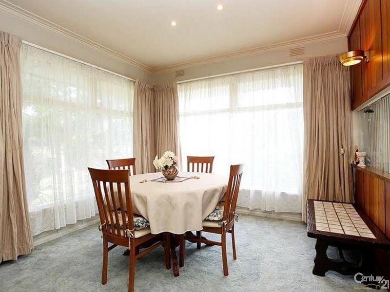 1 McSwain St, Parkdale VIC 3195