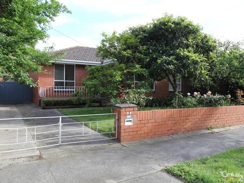 89 Thames Promenade, Chelsea VIC 3196