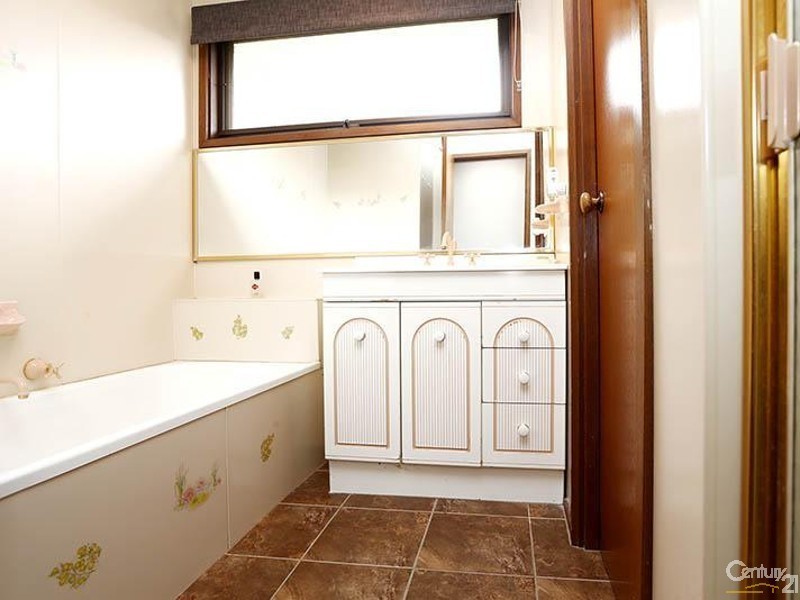 6 Adelong Court, Patterson Lakes VIC 3197