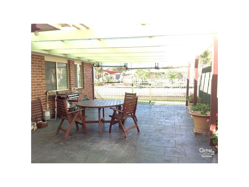 204 McLeod Rd, Patterson Lakes VIC 3197