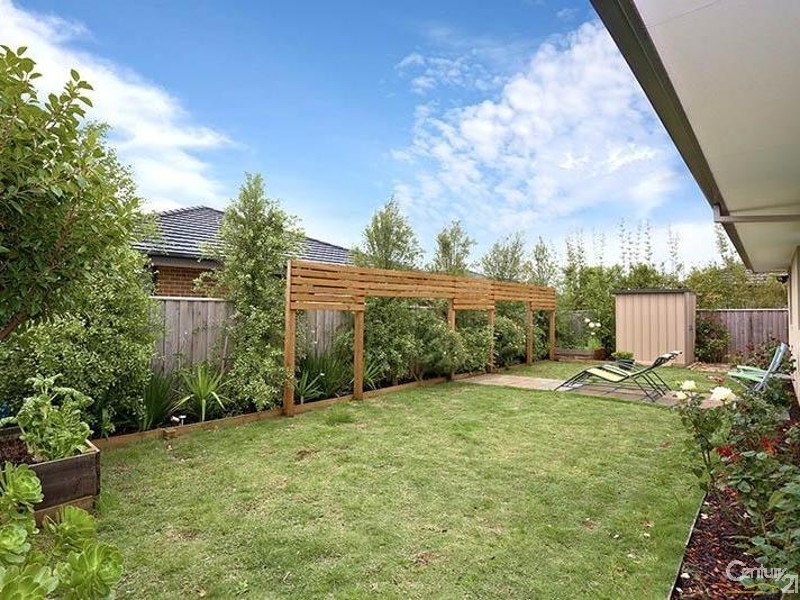 152 Sandhurst Boulevard, Sandhurst VIC 3977