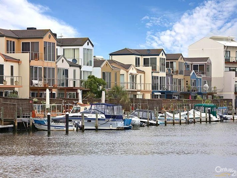 14 Scarborough Drive, Patterson Lakes VIC 3197