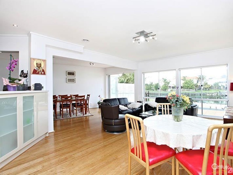 2/192 McLeod Road, Patterson Lakes VIC 3197