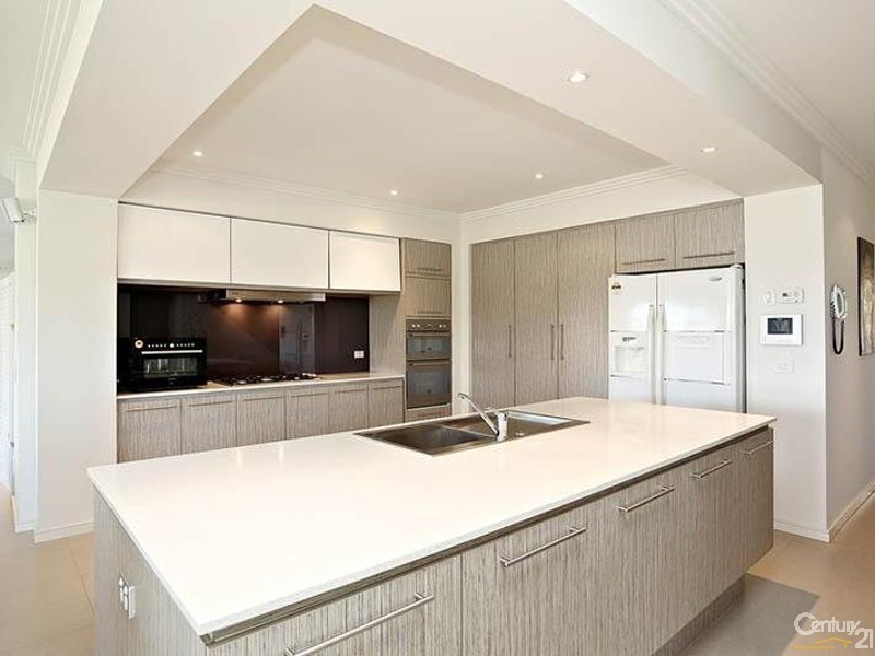 2 Mashie Terrace, Sandhurst VIC 3977