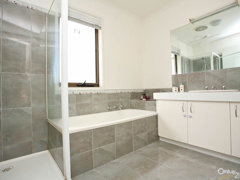 15/2 Alkira Court, Patterson Lakes VIC 3197