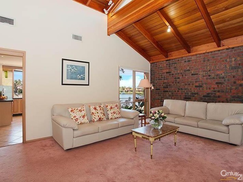 8 Cocos Court, Patterson Lakes VIC 3197