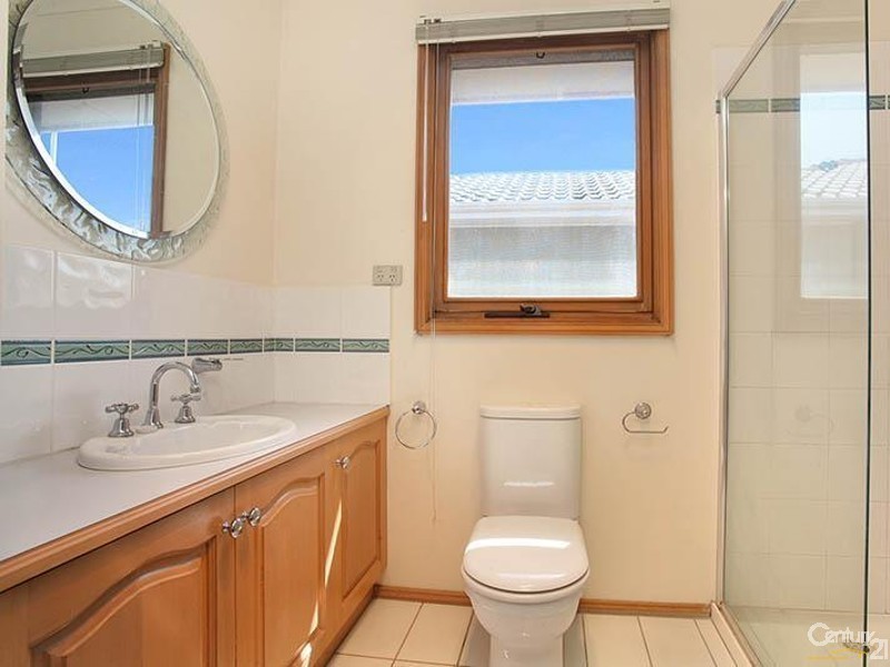 8 Cocos Court, Patterson Lakes VIC 3197