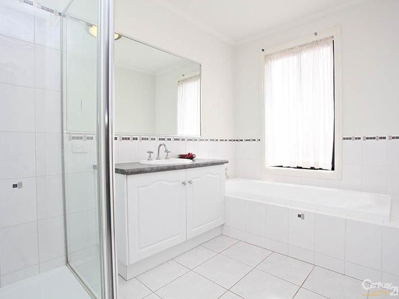 4 Webster Dve, Patterson Lakes VIC 3197