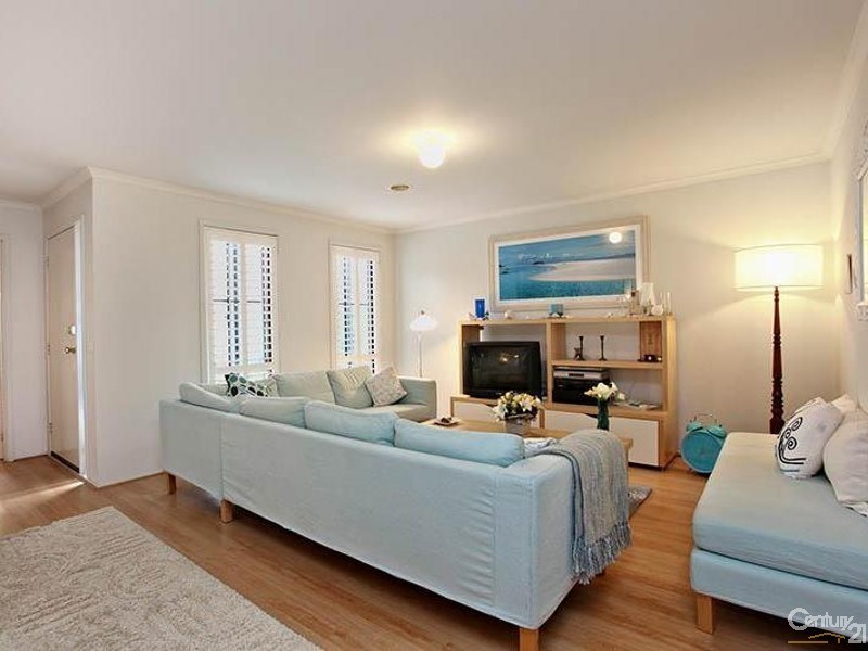 1 Solway Close, Patterson Lakes VIC 3197