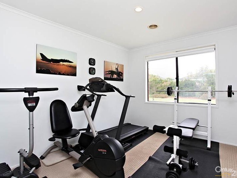 1 Solway Close, Patterson Lakes VIC 3197