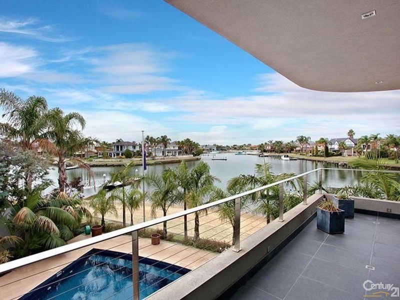 3 Pitcairn Place, Patterson Lakes VIC 3197