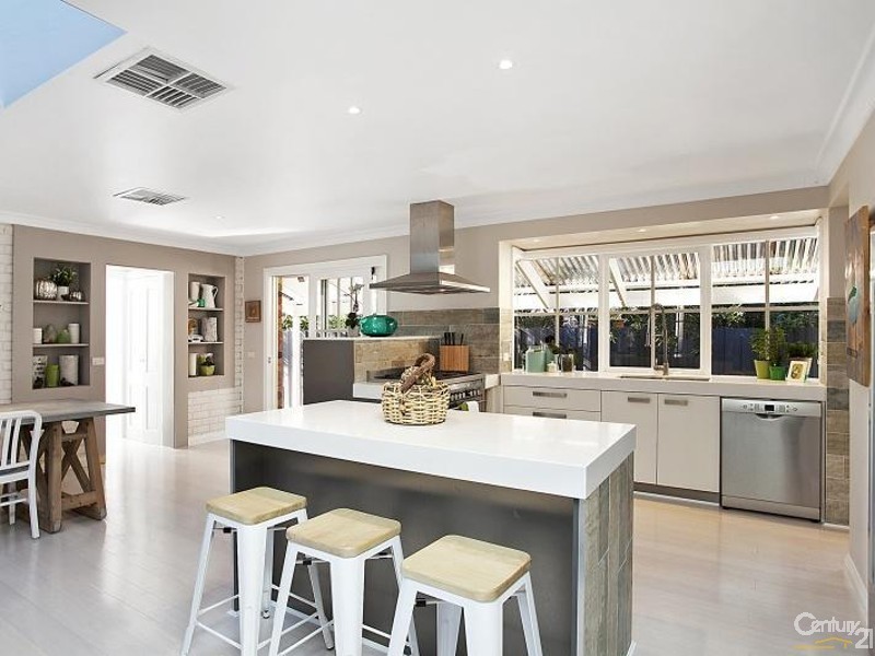 24 Coolibar Avenue, Seaford VIC 3198