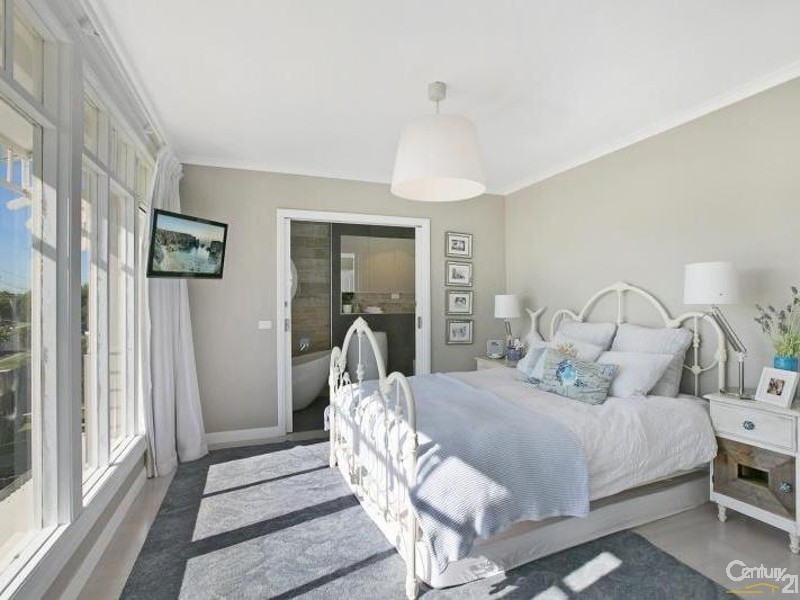 24 Coolibar Avenue, Seaford VIC 3198