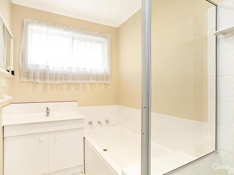 25A McLeod Road, Carrum VIC 3197