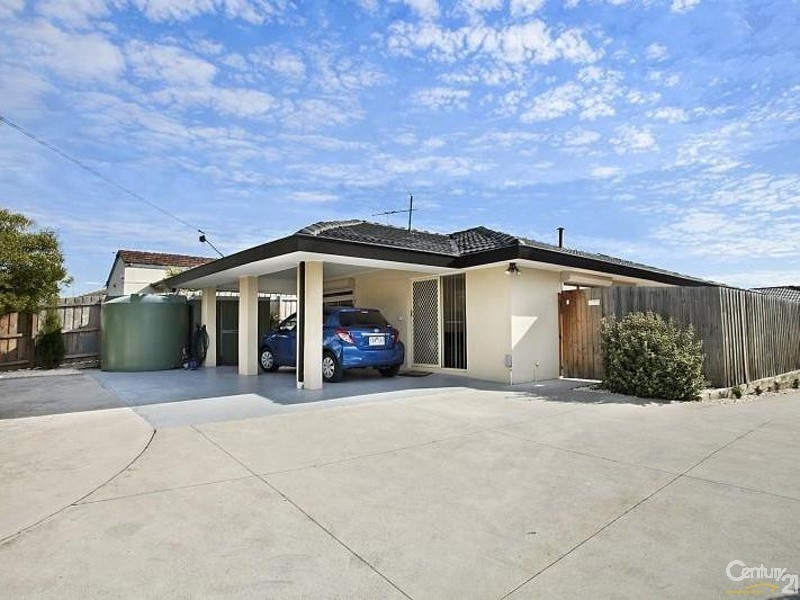 25A McLeod Road, Carrum VIC 3197